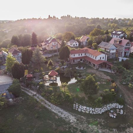 Villa Garden Zalaegerszeg Esterno foto