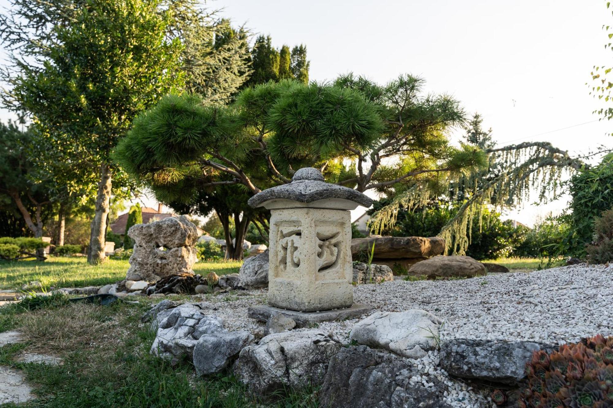 Villa Garden Zalaegerszeg Esterno foto