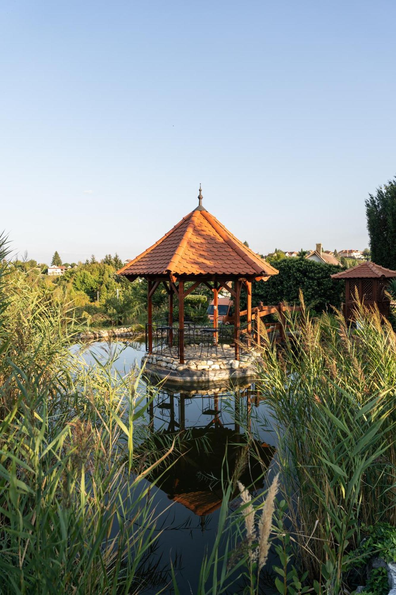 Villa Garden Zalaegerszeg Esterno foto